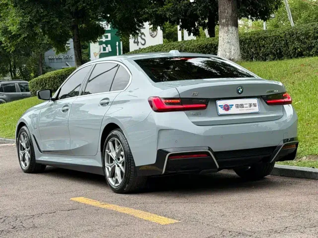 BMW i3 — Фото автомобиля 4
