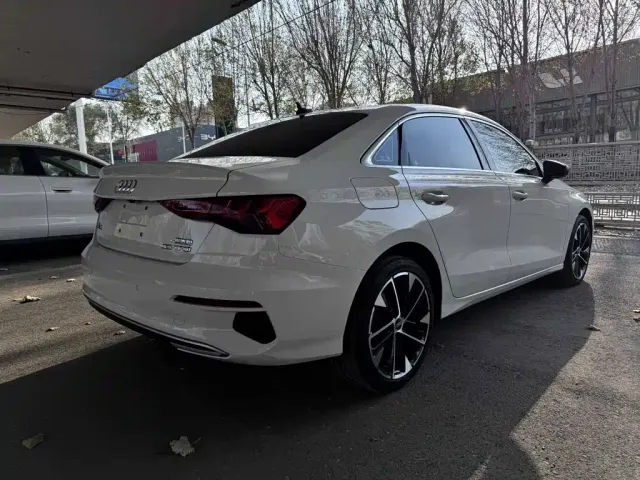 Audi A3 — Фото автомобиля 5