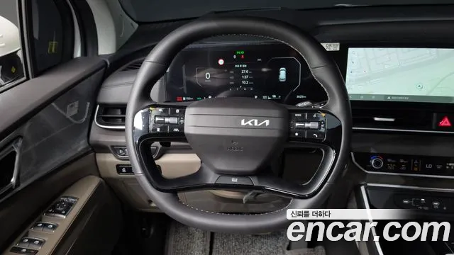 Kia Carnival Generation 4 — Фото автомобиля 13