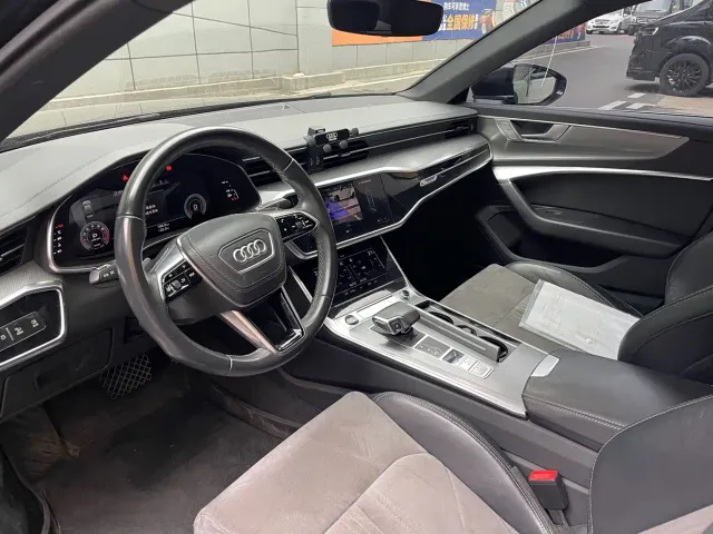 Audi A6L — Фото автомобиля 6