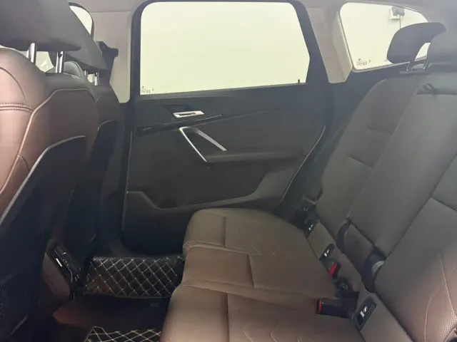 BMW X1 — Фото автомобиля 15