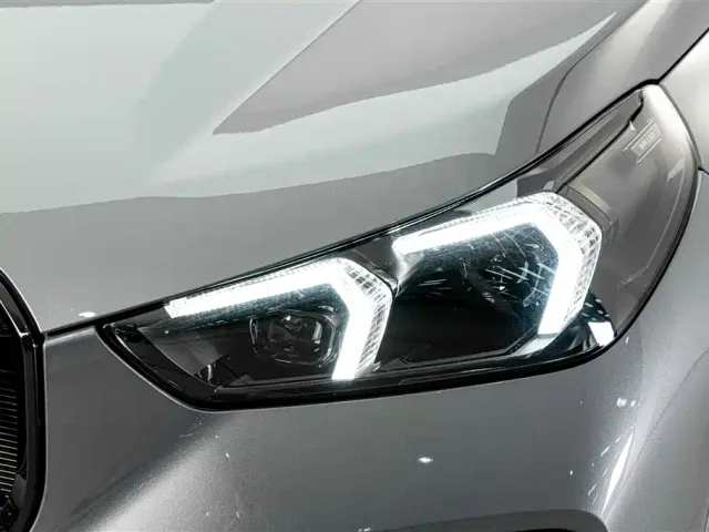 BMW X1 — Фото автомобиля 4