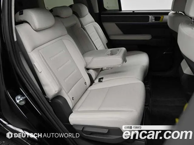 Hyundai Santafe Santa Fe (MX5) Бензин 2.5T 2WD — Фото автомобиля 12