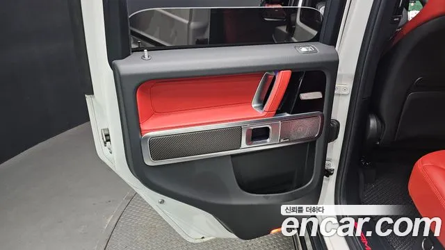 Mercedes-Benz G-Class — Фото автомобиля 21