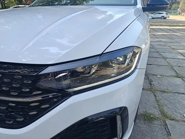 Volkswagen Lavida — Фото автомобиля 23