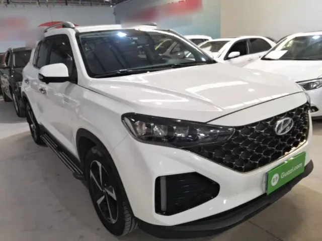 Hyundai ix35 — Фото автомобиля 3