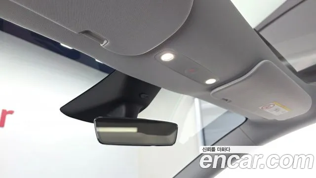 Tesla Model Y — Фото автомобиля 6