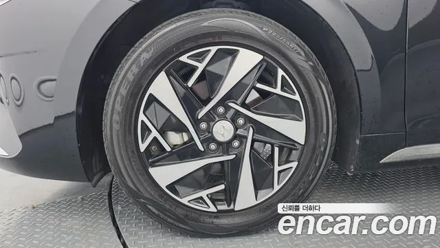 Hyundai Grandeur — Фото автомобиля 2