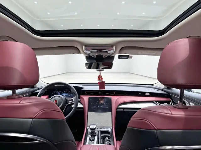Hongqi H5 — Фото автомобиля 6