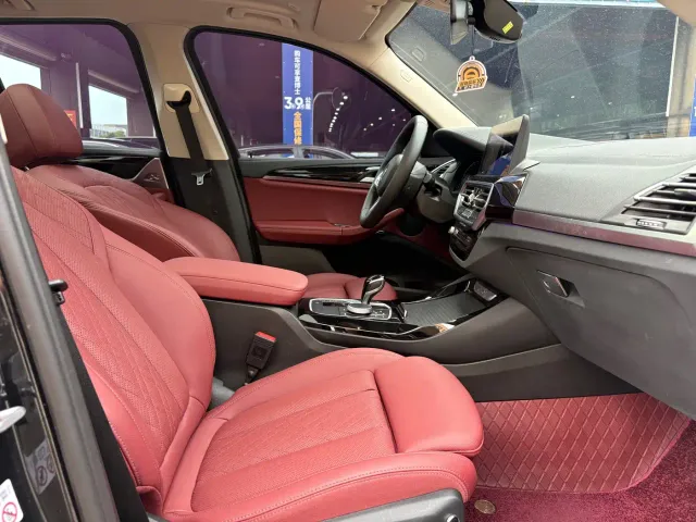 BMW X3 — Фото автомобиля 12