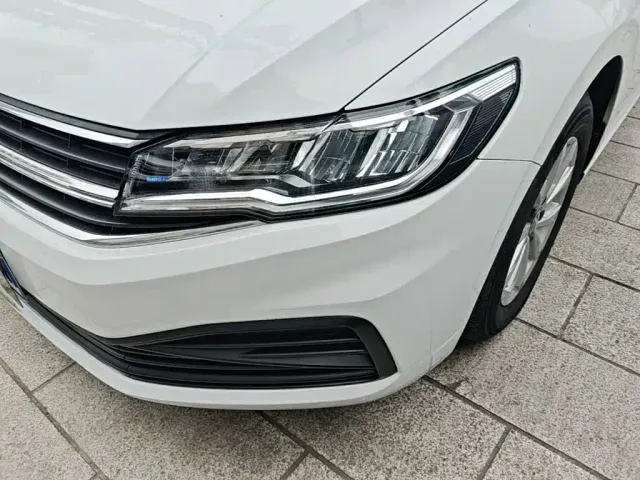 Volkswagen Bora — Фото автомобиля 23