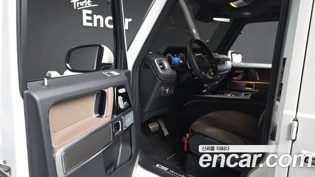 Mercedes-Benz G-Class — Фото автомобиля 10