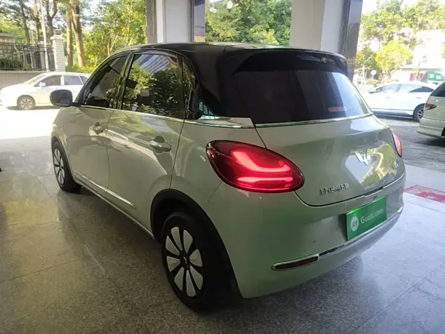 Wuling Bingo — Фото автомобиля 4
