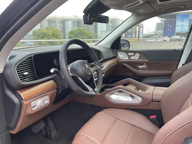 Mercedes-Benz GLE-Class — Фото автомобиля 6