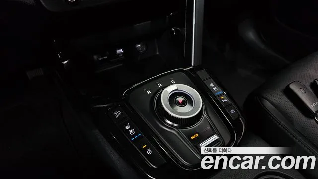 Kia Seltos New — Фото автомобиля 9