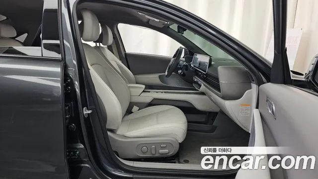Hyundai Ioniq 6 — Фото автомобиля 11