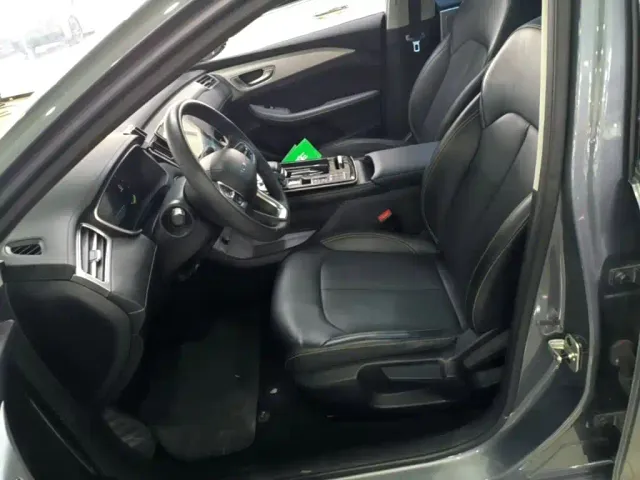 Roewe i6 MAX EV — Фото автомобиля 14