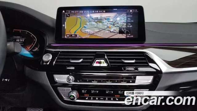 BMW 5 Series G30 — Фото автомобиля 19