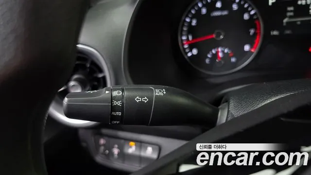 Kia K3 2nd Gen — Фото автомобиля 23
