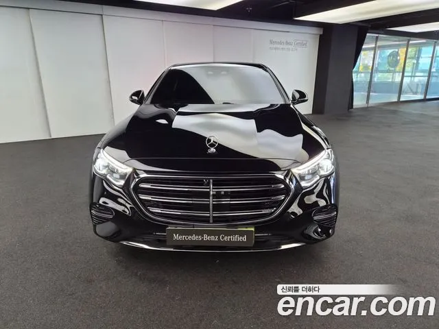 Mercedes-Benz E-Class W214 — Фото автомобиля 3