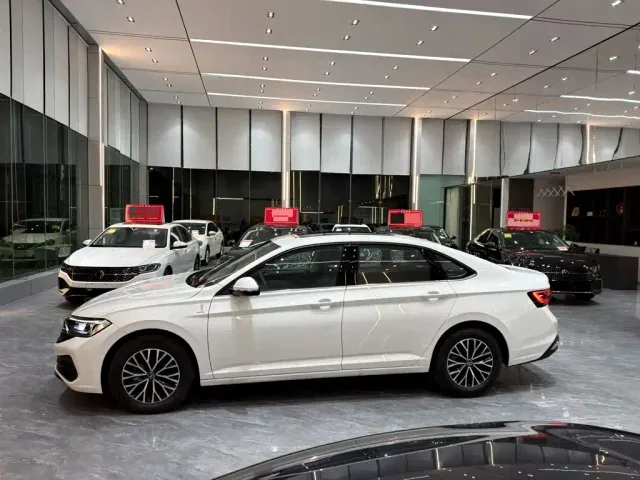 Volkswagen Sagitar — Фото автомобиля 5