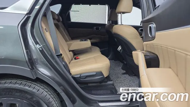 Kia Sorento — Фото автомобиля 12