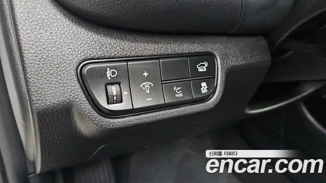 Kia Seltos Новый Seltos Бензин 1.6 турбо 2WD — Фото автомобиля 10