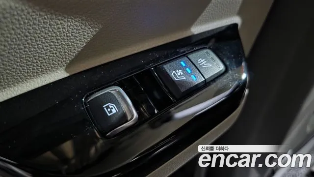 Kia Canival Carnival 4 поколение Дизель 9 мест Hi-Limousine — Фото автомобиля 15