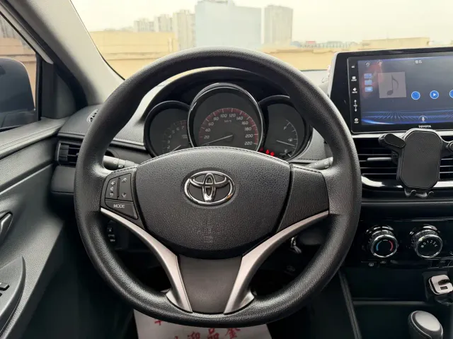 Toyota Vios FS — Фото автомобиля 13