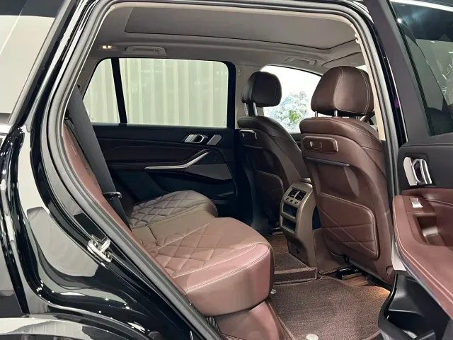 BMW X5 — Фото автомобиля 7