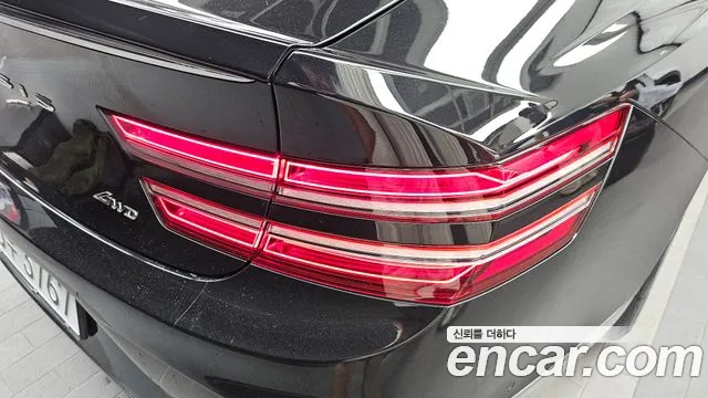 Genesis G80 Бензин 2.5 турбо AWD — Фото автомобиля 22