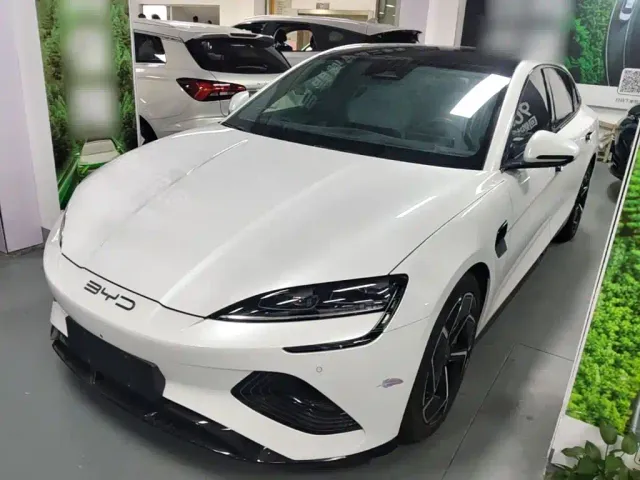 Фотография автомобиля — BYD Seal