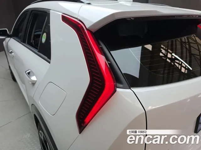 Kia Niro The All New — Фото автомобиля 8
