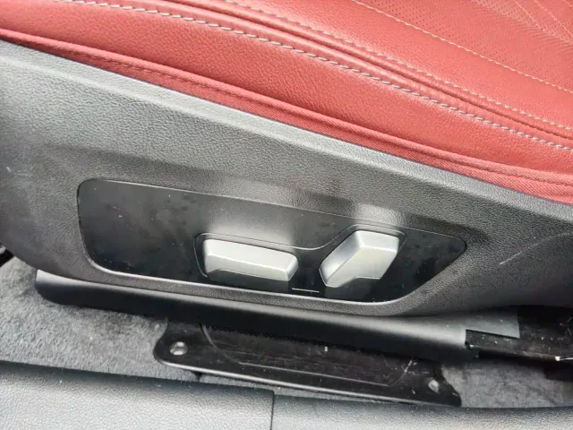 BMW 3 Series — Фото автомобиля 13