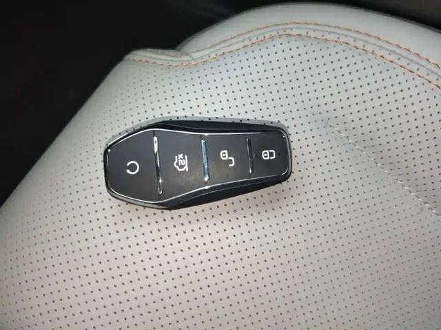 BYD Qin PLUS — Фото автомобиля 8