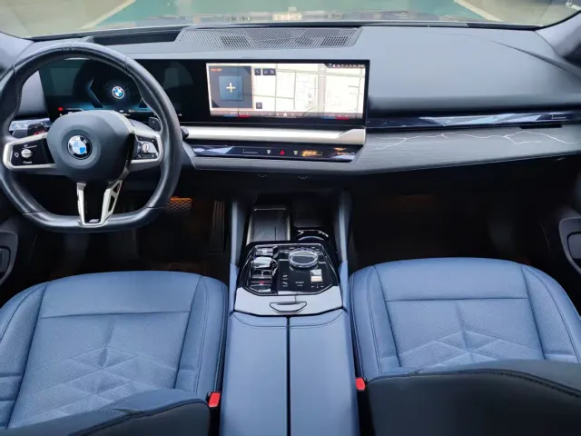 BMW 5 Series — Фото автомобиля 6