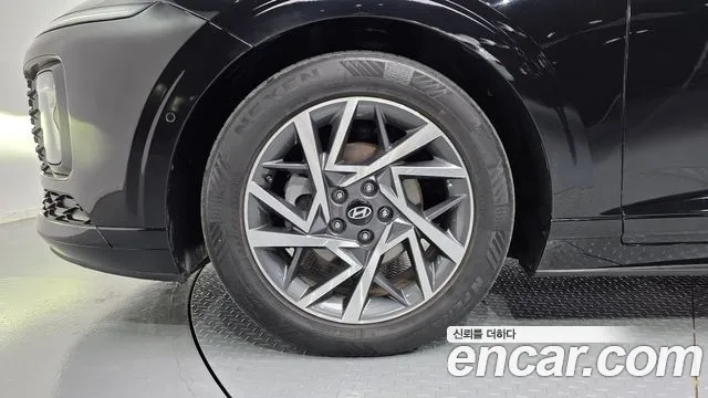 Hyundai Grandeur GN7 — Фото автомобиля 5