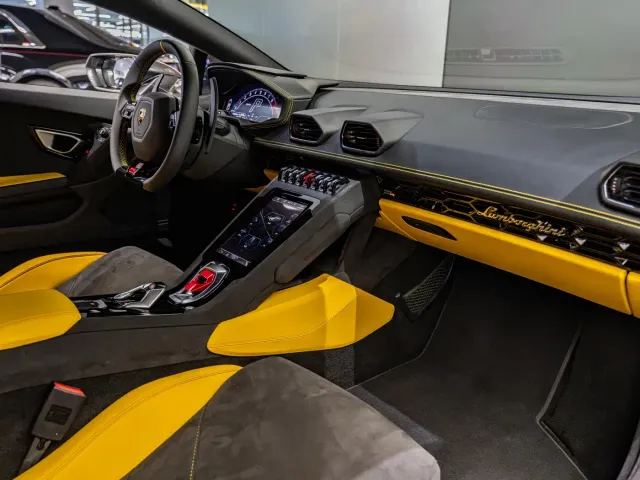 Lamborghini Huracan — Фото автомобиля 5