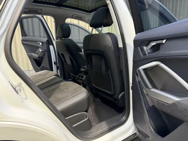 Audi Q3 — Фото автомобиля 6