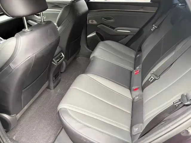 BYD Qin L — Фото автомобиля 9