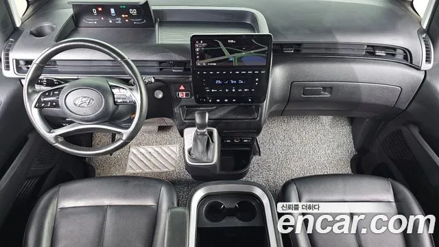 Hyundai Staria — Фото автомобиля 10