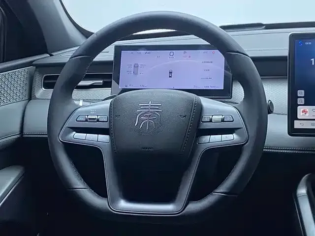 BYD Qin PLUS — Фото автомобиля 11