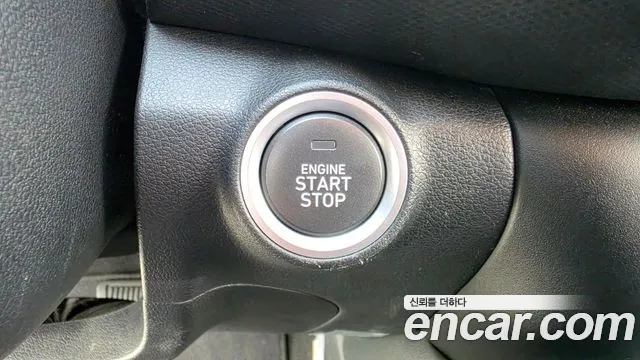 Hyundai Kona — Фото автомобиля 20