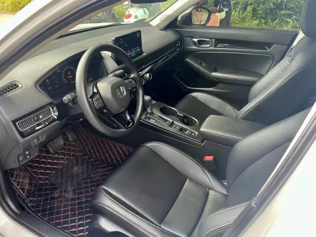 Honda Civic — Фото автомобиля 4
