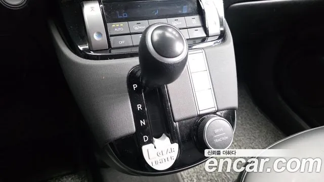 Hyundai Casper Casper Essential — Фото автомобиля 9