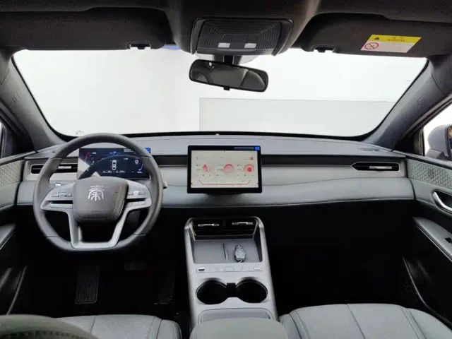 BYD Qin PLUS — Фото автомобиля 12