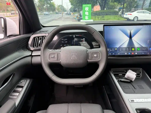 BYD Song Pro — Фото автомобиля 14