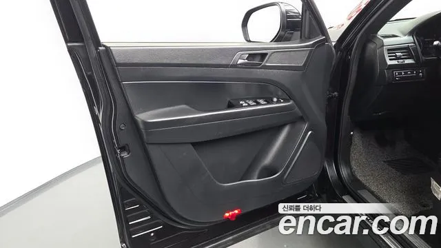 KGM Rexton Rexton (New) Sports — Фото автомобиля 13