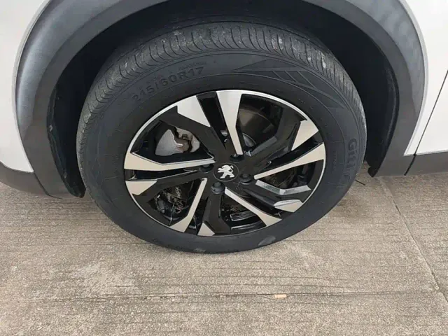 Peugeot 2008 — Фото автомобиля 22