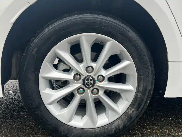 Toyota Corolla — Фото автомобиля 13